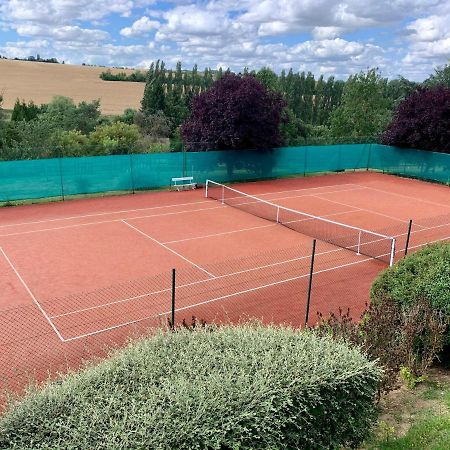 Beautiful Country House Located 50Min From Paris Eiffel Tour - Demeure D'Exception A 50Min De Paris Tour Eiffel Hodent Buitenkant foto