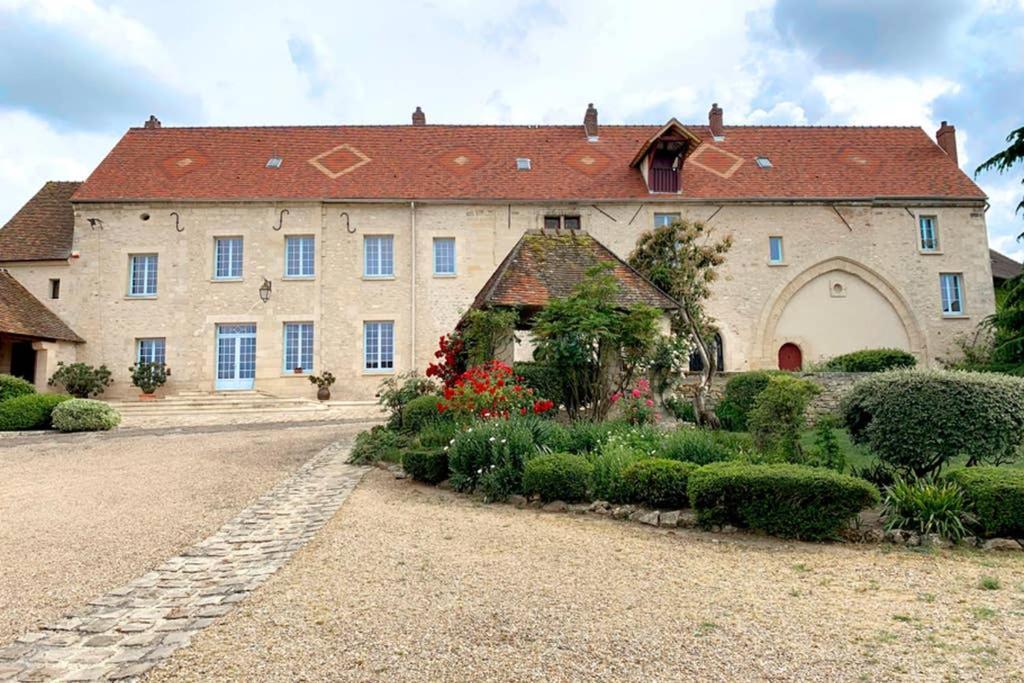 Beautiful Country House Located 50Min From Paris Eiffel Tour - Demeure D'Exception A 50Min De Paris Tour Eiffel Hodent Buitenkant foto