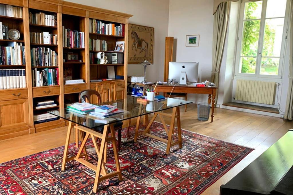 Beautiful Country House Located 50Min From Paris Eiffel Tour - Demeure D'Exception A 50Min De Paris Tour Eiffel Hodent Buitenkant foto