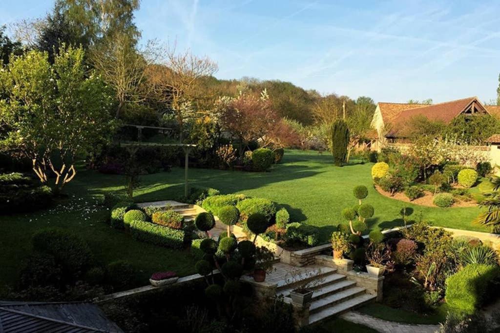 Beautiful Country House Located 50Min From Paris Eiffel Tour - Demeure D'Exception A 50Min De Paris Tour Eiffel Hodent Buitenkant foto